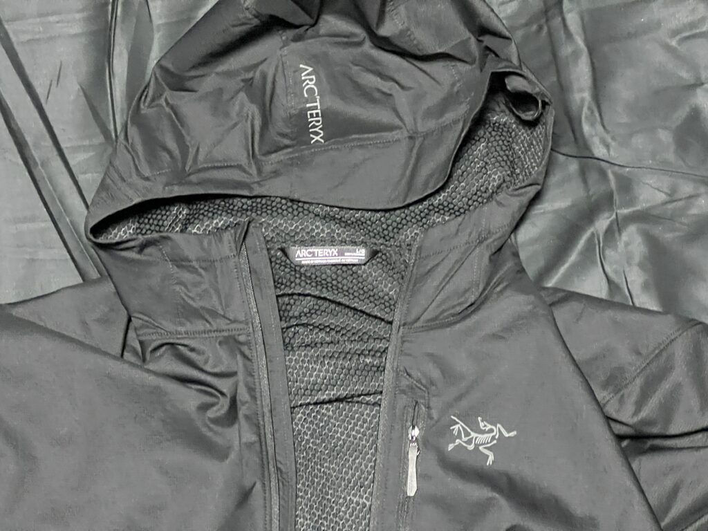 【Arc'teryx春のGo-To-Hoody】コンシールハイブリッドフーディ・レビュー☆